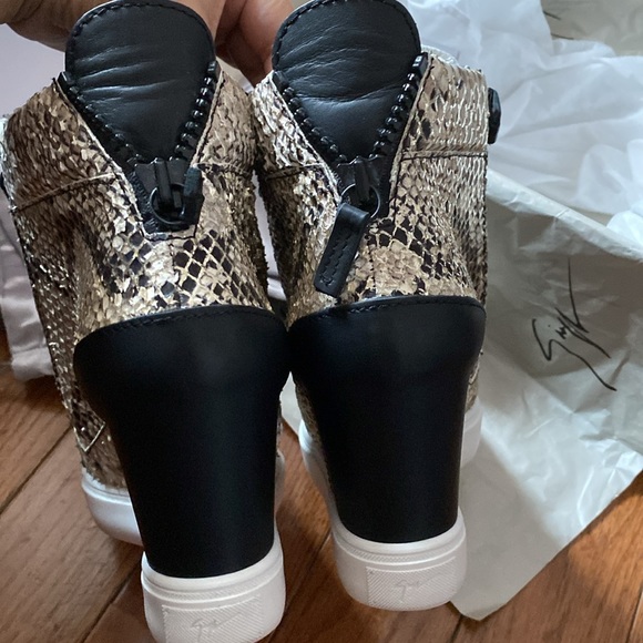 Giuseppe Zanotti Snake Skin Sneaker Wedges EUC - Picture 7 of 15
